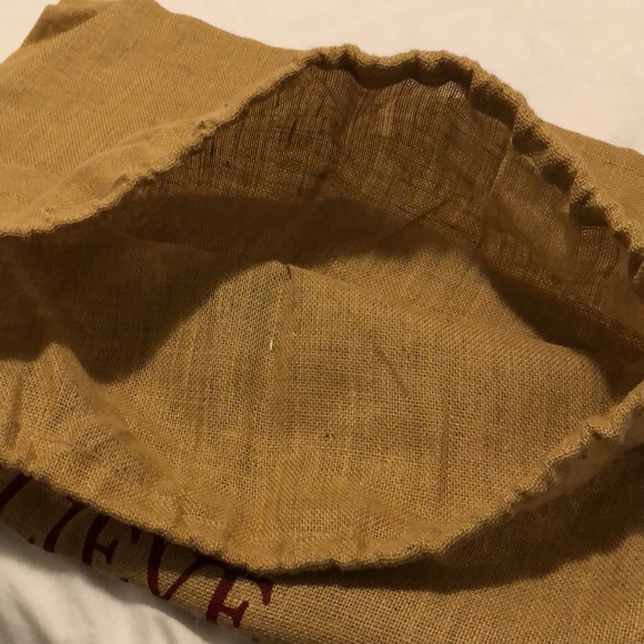 NWOTS BURLAP CHRISTMAS SACK - Picture 7 of 7